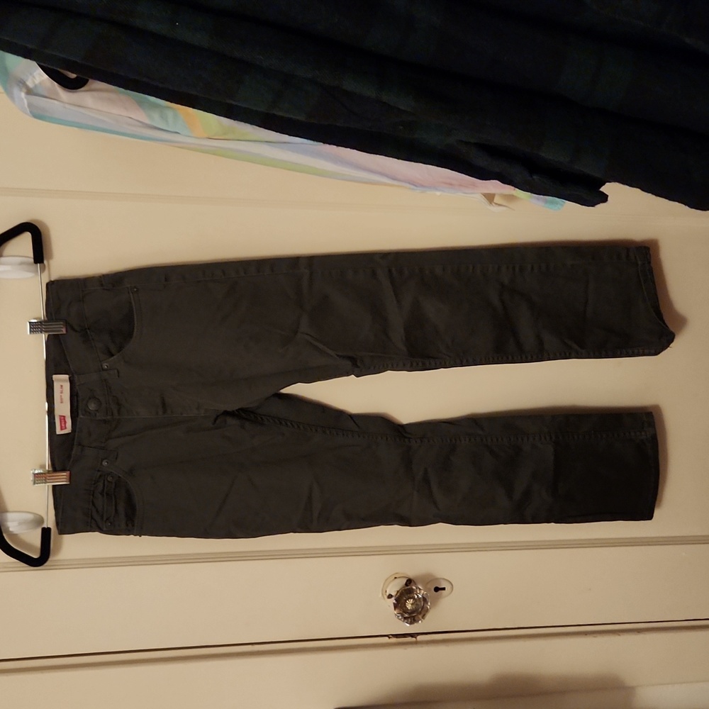 26 waist 511 slim levis